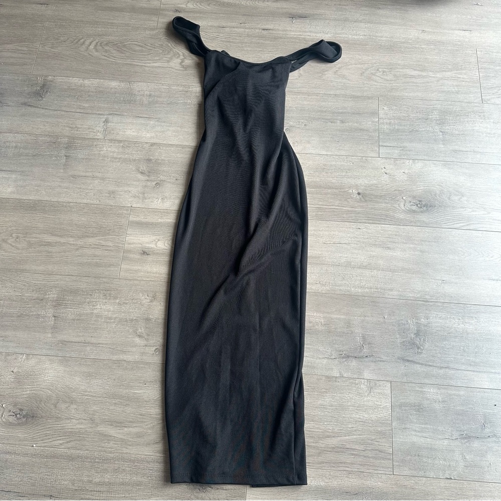 EUC Jade Sky black ribbed maxi dress - size small
